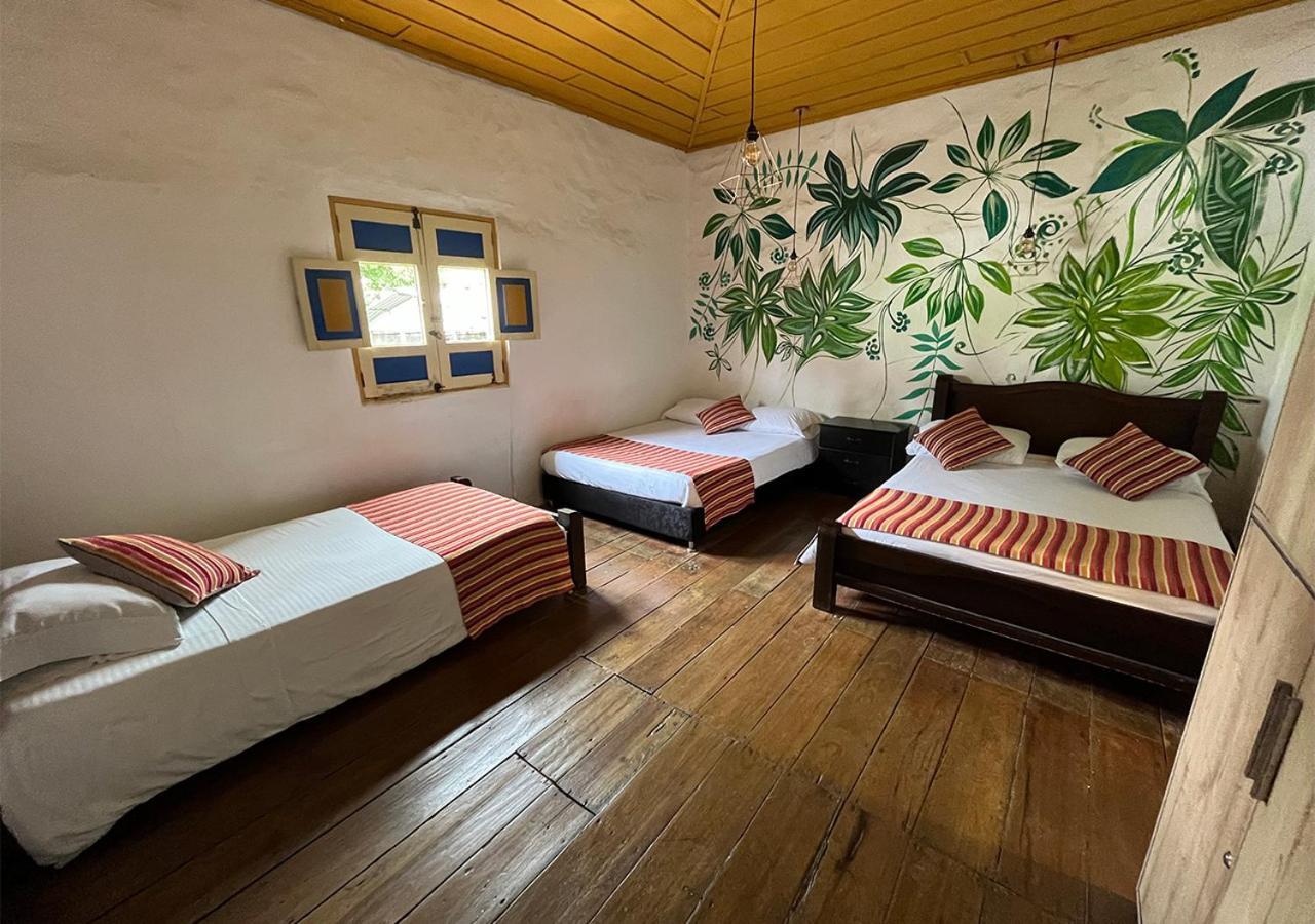 Hostal Ciudad De Segorbe Salento Exterior photo
