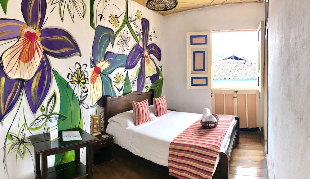 Hostal Ciudad De Segorbe Salento Exterior photo