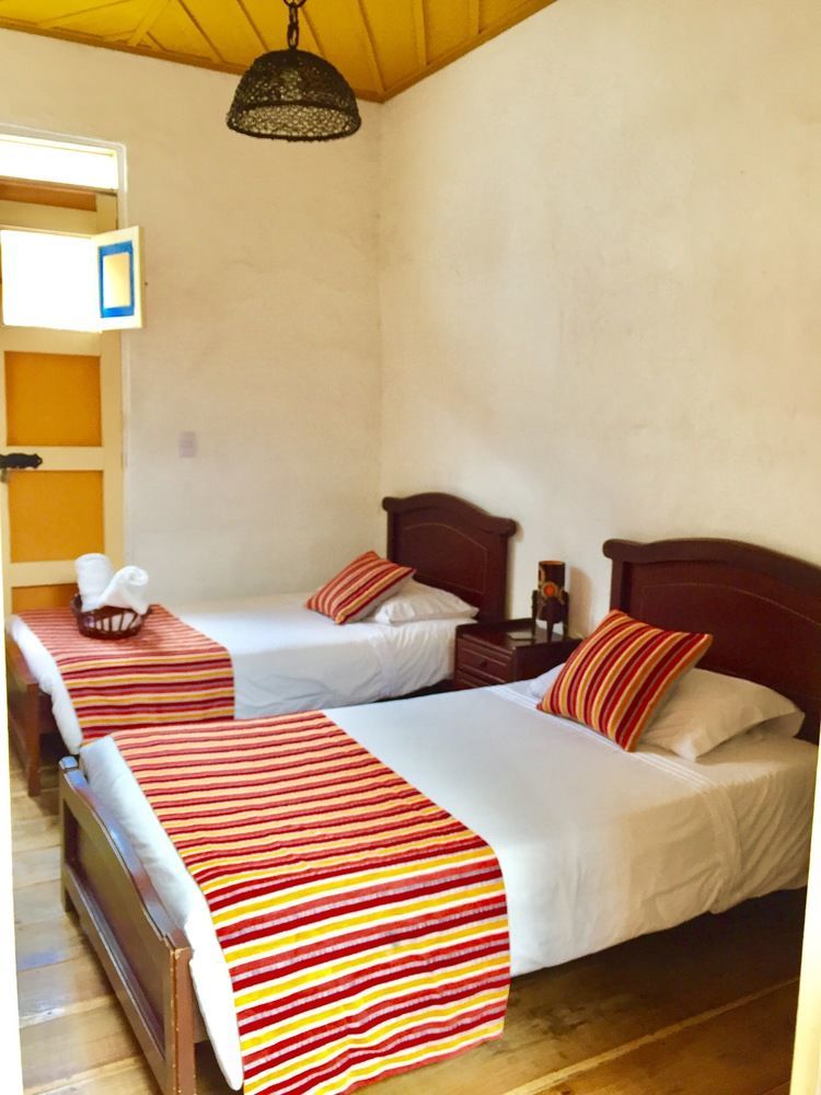 Hostal Ciudad De Segorbe Salento Exterior photo